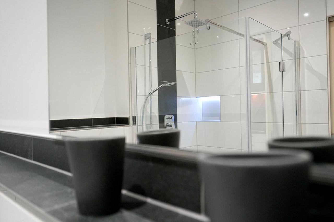 Neu Mont Royal Suiten 2 Bis 4 Personen トラーベン・トラールバッハ エクステリア 写真