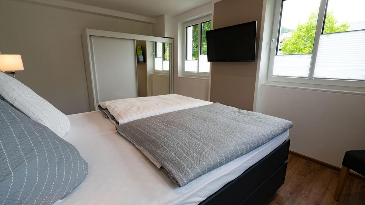 Neu Mont Royal Suiten 2 Bis 4 Personen トラーベン・トラールバッハ エクステリア 写真