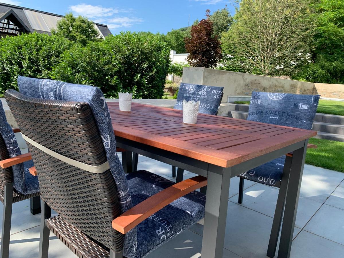 Neu Mont Royal Suiten 2 Bis 4 Personen トラーベン・トラールバッハ エクステリア 写真